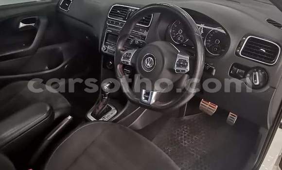 اشتري مستعمل Volkswagen Polo GTI White سيارة في Hlotse في Leribe اشتري مستعمل Volkswagen Polo GTI White سيارة في Hlotse في Leribe