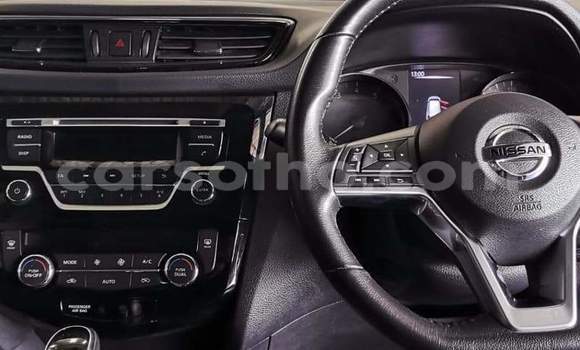 Sayi Na hannu Nissan XโTrail Blue Mota in Hlotse a Leribe Sayi Na hannu Nissan XโTrail Blue Mota in Hlotse a Leribe