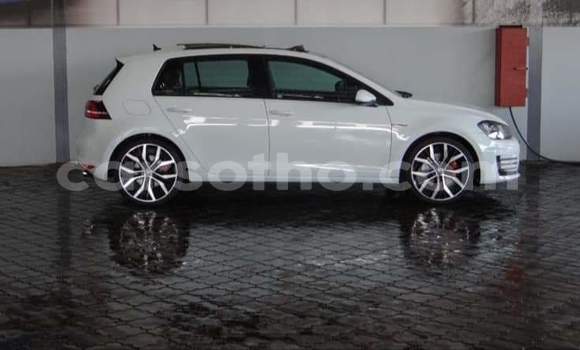 Acheter Occasion Voiture Volkswagen Golf GTI Blanc à Hlotse, Leribe Acheter Occasion Voiture Volkswagen Golf GTI Blanc à Hlotse, Leribe