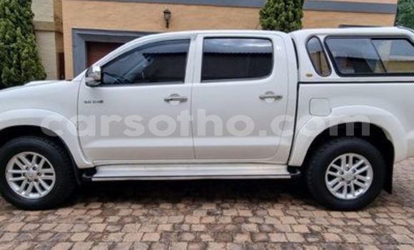 اشتري مستعمل Toyota Hilux White سيارة في Butha–Buthe في Thaba-Tseka اشتري مستعمل Toyota Hilux White سيارة في Butha–Buthe في Thaba-Tseka