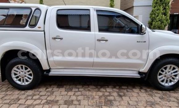 اشتري مستعمل Toyota Hilux White سيارة في Butha–Buthe في Thaba-Tseka اشتري مستعمل Toyota Hilux White سيارة في Butha–Buthe في Thaba-Tseka