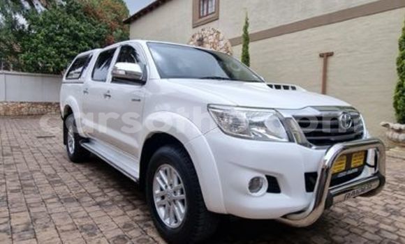 اشتري مستعمل Toyota Hilux White سيارة في Butha–Buthe في Thaba-Tseka اشتري مستعمل Toyota Hilux White سيارة في Butha–Buthe في Thaba-Tseka