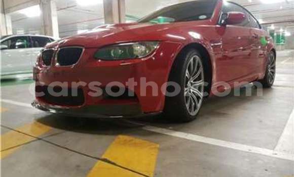 Acheter Occasion Voiture BMW M3 Rouge à Hlotse, Leribe Acheter Occasion Voiture BMW M3 Rouge à Hlotse, Leribe