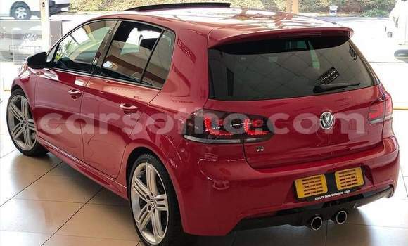 اشتري مستعمل Volkswagen Golf R Red سيارة في Hlotse في Leribe اشتري مستعمل Volkswagen Golf R Red سيارة في Hlotse في Leribe