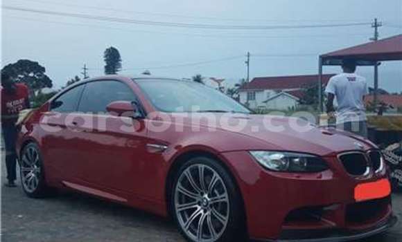 Acheter Occasion Voiture BMW M3 Rouge à Hlotse, Leribe Acheter Occasion Voiture BMW M3 Rouge à Hlotse, Leribe