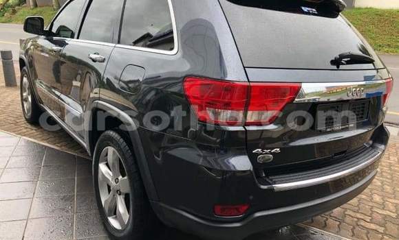 Buy Used Jeep Grand Cherokee Black Car in Hlotse in Leribe Buy Used Jeep Grand Cherokee Black Car in Hlotse in Leribe
