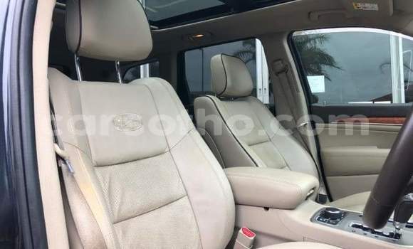 Buy Used Jeep Grand Cherokee Black Car in Hlotse in Leribe Buy Used Jeep Grand Cherokee Black Car in Hlotse in Leribe