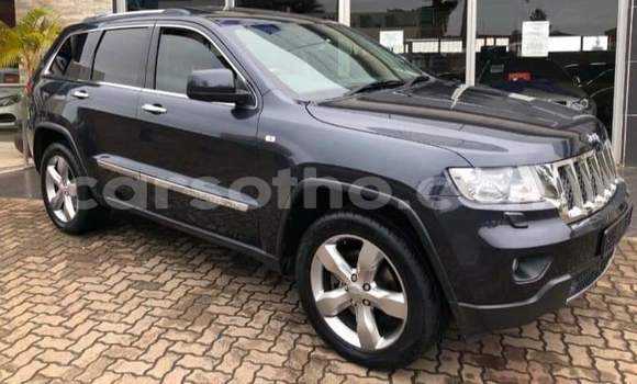Buy Used Jeep Grand Cherokee Black Car in Hlotse in Leribe Buy Used Jeep Grand Cherokee Black Car in Hlotse in Leribe