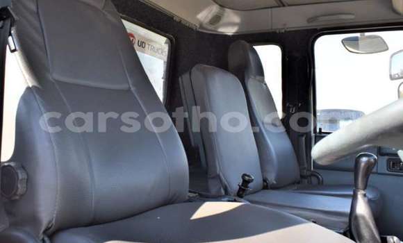 اشتري مستعمل Nissan UD White شاحنة في Butha–Buthe في Thaba-Tseka اشتري مستعمل Nissan UD White شاحنة في Butha–Buthe في Thaba-Tseka