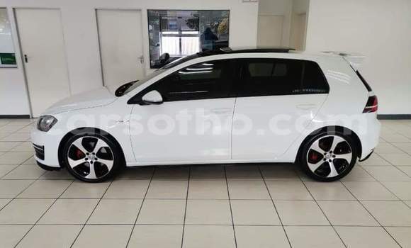 Buy Used Volkswagen Golf GTI White Car in Hlotse in Leribe Buy Used Volkswagen Golf GTI White Car in Hlotse in Leribe