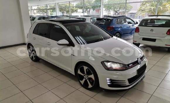 Buy Used Volkswagen Golf GTI White Car in Hlotse in Leribe Buy Used Volkswagen Golf GTI White Car in Hlotse in Leribe