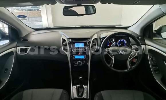 Buy Used Hyundai i30 White Car in Hlotse in Leribe Buy Used Hyundai i30 White Car in Hlotse in Leribe