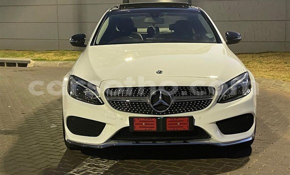 Acheter Occasion Voiture Mercedes-Benz C–Class Blanc à Maseru, Maseru Acheter Occasion Voiture Mercedes-Benz C–Class Blanc à Maseru, Maseru