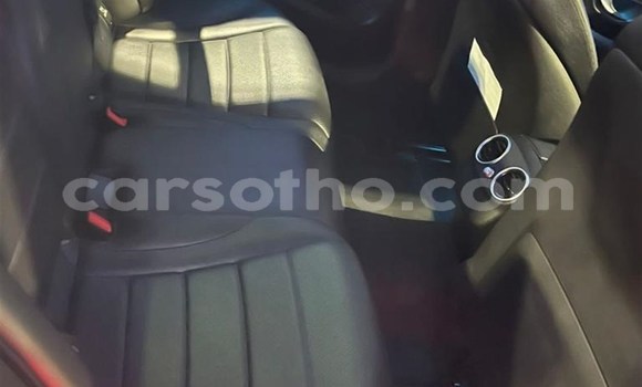 Acheter Occasion Voiture Mercedes-Benz C–Class Blanc à Maseru, Maseru Acheter Occasion Voiture Mercedes-Benz C–Class Blanc à Maseru, Maseru