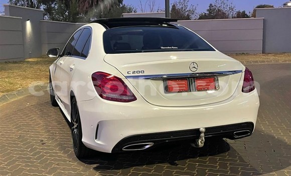 Acheter Occasion Voiture Mercedes-Benz C–Class Blanc à Maseru, Maseru Acheter Occasion Voiture Mercedes-Benz C–Class Blanc à Maseru, Maseru