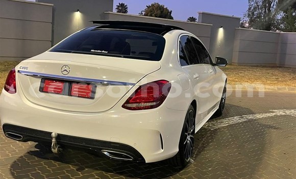 Acheter Occasion Voiture Mercedes-Benz C–Class Blanc à Maseru, Maseru Acheter Occasion Voiture Mercedes-Benz C–Class Blanc à Maseru, Maseru