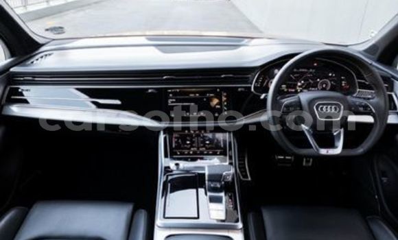 اشتري مستعمل Audi Q7 Red سيارة في Butha Buthe في Butha-Buthe اشتري مستعمل Audi Q7 Red سيارة في Butha Buthe في Butha-Buthe