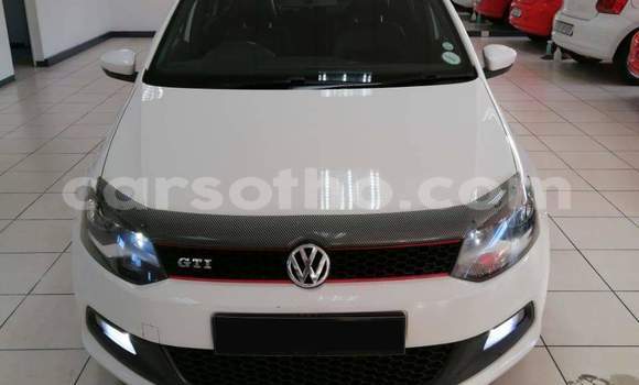 Acheter Occasion Voiture Volkswagen Polo GTI Blanc à Hlotse, Leribe Acheter Occasion Voiture Volkswagen Polo GTI Blanc à Hlotse, Leribe