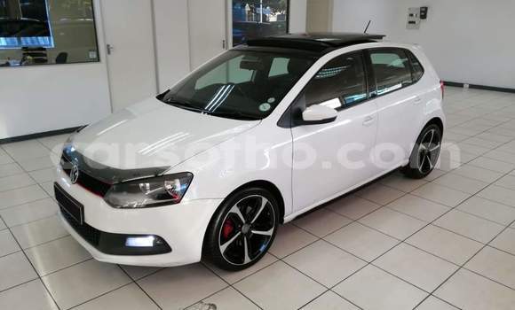 Acheter Occasion Voiture Volkswagen Polo GTI Blanc à Hlotse, Leribe Acheter Occasion Voiture Volkswagen Polo GTI Blanc à Hlotse, Leribe