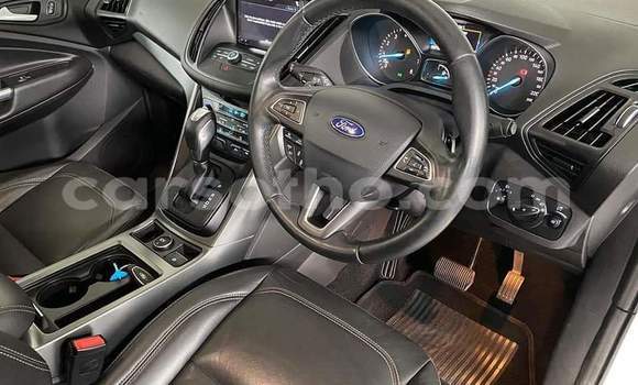 Acheter Occasion Voiture Ford Kuga Blanc à Hlotse, Leribe Acheter Occasion Voiture Ford Kuga Blanc à Hlotse, Leribe