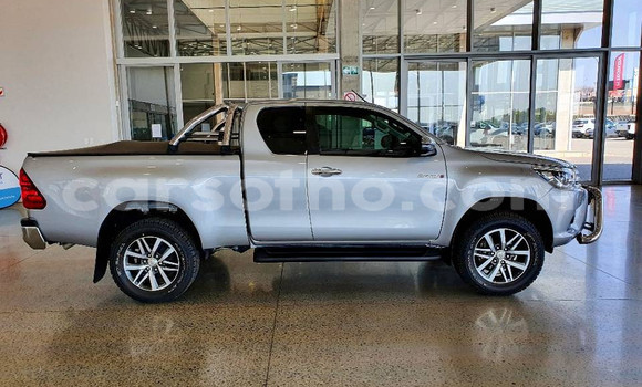 Buy Used Toyota Hilux Silver Car in Maseru in Maseru Buy Used Toyota Hilux Silver Car in Maseru in Maseru