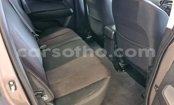 اشتري مستعمل Isuzu D–MAX Brown سيارة في Mafeteng في Mafeteng اشتري مستعمل Isuzu D–MAX Brown سيارة في Mafeteng في Mafeteng