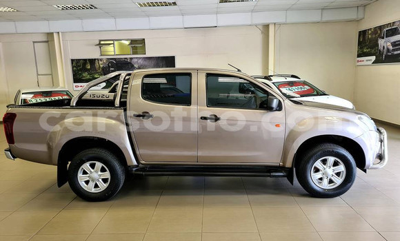 اشتري مستعمل Isuzu D–MAX Brown سيارة في Mafeteng في Mafeteng اشتري مستعمل Isuzu D–MAX Brown سيارة في Mafeteng في Mafeteng
