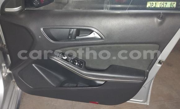 Sayi Na hannu Mercedes-Benz A–Class Silver Mota in Maseru a Maseru Sayi Na hannu Mercedes-Benz A–Class Silver Mota in Maseru a Maseru