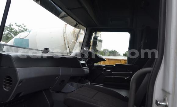 اشتري مستعمل Mercedes‒Benz 2644 White شاحنة في Maseru في Maseru اشتري مستعمل Mercedes‒Benz 2644 White شاحنة في Maseru في Maseru