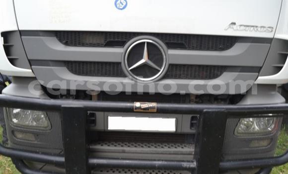 اشتري مستعمل Mercedes‒Benz 2644 White شاحنة في Maseru في Maseru اشتري مستعمل Mercedes‒Benz 2644 White شاحنة في Maseru في Maseru