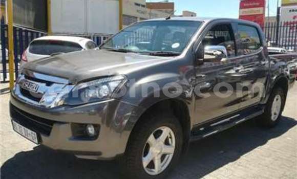 Acheter Occasion Voiture Isuzu KB Autre à Hlotse, Leribe Acheter Occasion Voiture Isuzu KB Autre à Hlotse, Leribe