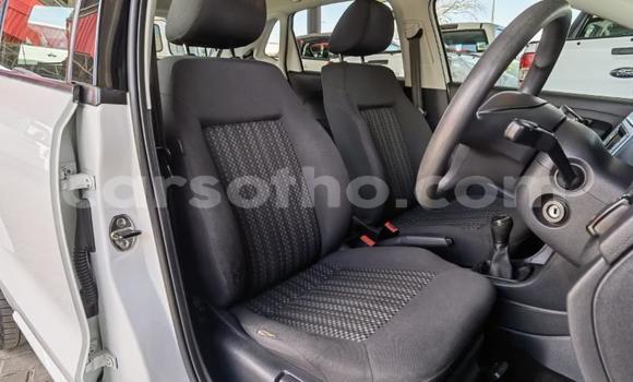 Acheter Occasion Voiture Volkswagen Polo Blanc à Butha–Buthe, Thaba-Tseka Acheter Occasion Voiture Volkswagen Polo Blanc à Butha–Buthe, Thaba-Tseka