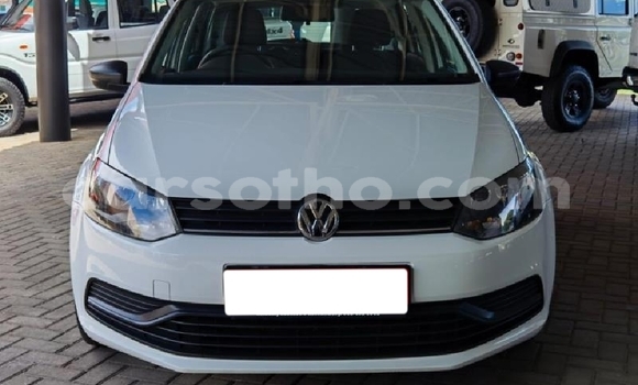 Acheter Occasion Voiture Volkswagen Polo Blanc à Butha–Buthe, Thaba-Tseka Acheter Occasion Voiture Volkswagen Polo Blanc à Butha–Buthe, Thaba-Tseka