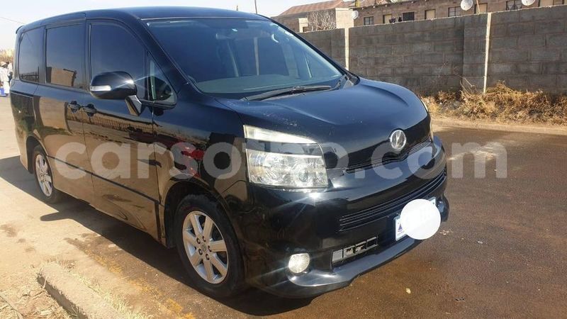 Big with watermark toyota voxy butha buthe butha buthe 23396