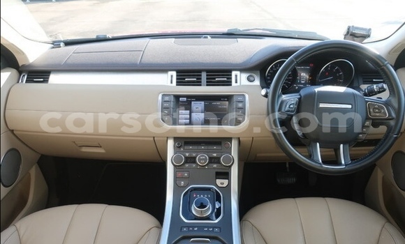 Sayi Na hannu Range Rover Evoque Red Mota in Butha–Buthe a Thaba-Tseka Sayi Na hannu Range Rover Evoque Red Mota in Butha–Buthe a Thaba-Tseka