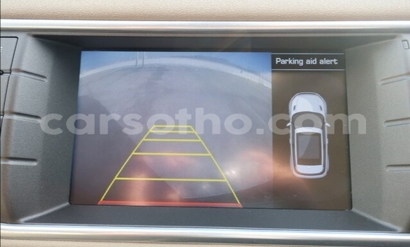 Sayi Na hannu Range Rover Evoque Red Mota in Butha–Buthe a Thaba-Tseka Sayi Na hannu Range Rover Evoque Red Mota in Butha–Buthe a Thaba-Tseka