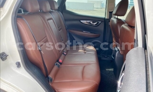 اشتري مستعمل Nissan Qashqai White سيارة في Thaba–Tseka في Mafeteng اشتري مستعمل Nissan Qashqai White سيارة في Thaba–Tseka في Mafeteng