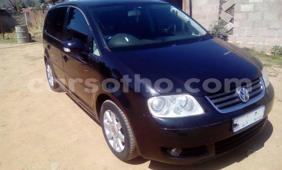 Acheter Occasion Voiture Volkswagen Touran Noir à Maseru, Maseru Acheter Occasion Voiture Volkswagen Touran Noir à Maseru, Maseru