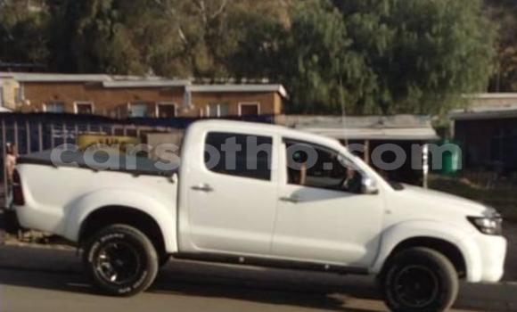 Acheter Occasion Voiture Toyota Hilux Blanc à Maseru, Maseru Acheter Occasion Voiture Toyota Hilux Blanc à Maseru, Maseru