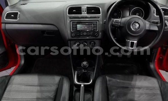 اشتري مستعمل Volkswagen Polo Red سيارة في Hlotse في Leribe اشتري مستعمل Volkswagen Polo Red سيارة في Hlotse في Leribe