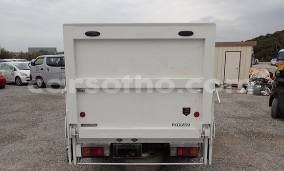 Sayi Na hannu Toyota Dyna Other Mota in Butha–Buthe a Thaba-Tseka Sayi Na hannu Toyota Dyna Other Mota in Butha–Buthe a Thaba-Tseka