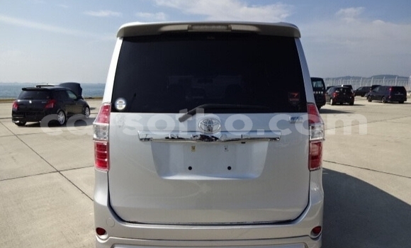 اشتري مستعمل Toyota Noah Other سيارة في Import - Dubai في Maseru اشتري مستعمل Toyota Noah Other سيارة في Import - Dubai في Maseru