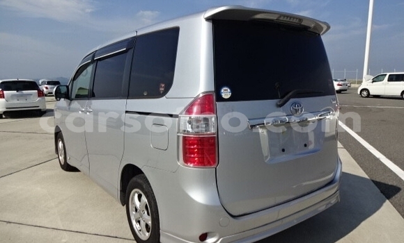 اشتري مستعمل Toyota Noah Other سيارة في Import - Dubai في Maseru اشتري مستعمل Toyota Noah Other سيارة في Import - Dubai في Maseru