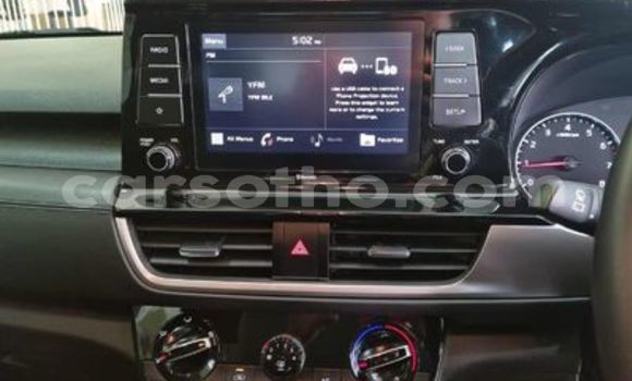اشتري مستعمل Kia Sedona Beige سيارة في Mafeteng في Mafeteng اشتري مستعمل Kia Sedona Beige سيارة في Mafeteng في Mafeteng