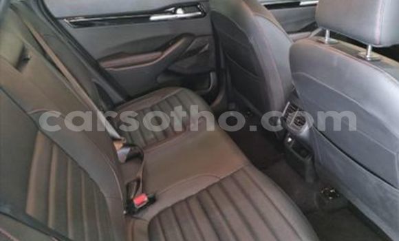 اشتري مستعمل Kia Sedona Beige سيارة في Mafeteng في Mafeteng اشتري مستعمل Kia Sedona Beige سيارة في Mafeteng في Mafeteng