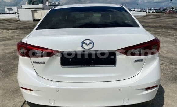 Sayi Na hannu Mazda 3 White Mota in Butha Buthe a Butha-Buthe Sayi Na hannu Mazda 3 White Mota in Butha Buthe a Butha-Buthe