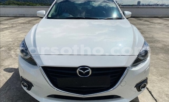 Sayi Na hannu Mazda 3 White Mota in Butha Buthe a Butha-Buthe Sayi Na hannu Mazda 3 White Mota in Butha Buthe a Butha-Buthe
