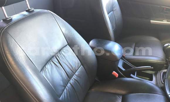 Acheter Occasion Voiture Toyota Hilux Blanc à Hlotse, Leribe Acheter Occasion Voiture Toyota Hilux Blanc à Hlotse, Leribe