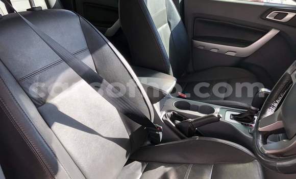 Sayi Na hannu Ford Ranger Silver Mota in Hlotse a Leribe Sayi Na hannu Ford Ranger Silver Mota in Hlotse a Leribe