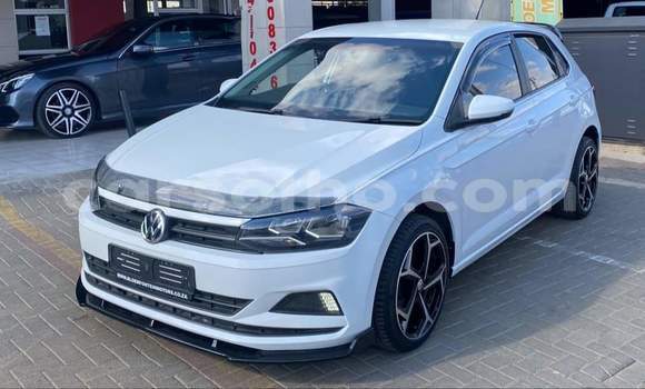 Acheter Occasion Voiture Volkswagen Polo Blanc à Hlotse, Leribe Acheter Occasion Voiture Volkswagen Polo Blanc à Hlotse, Leribe
